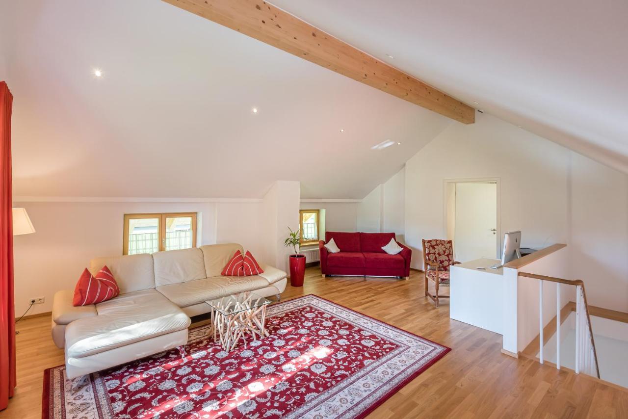 Ferienhaus Schlierachtal มีสบาค ภายนอก รูปภาพ